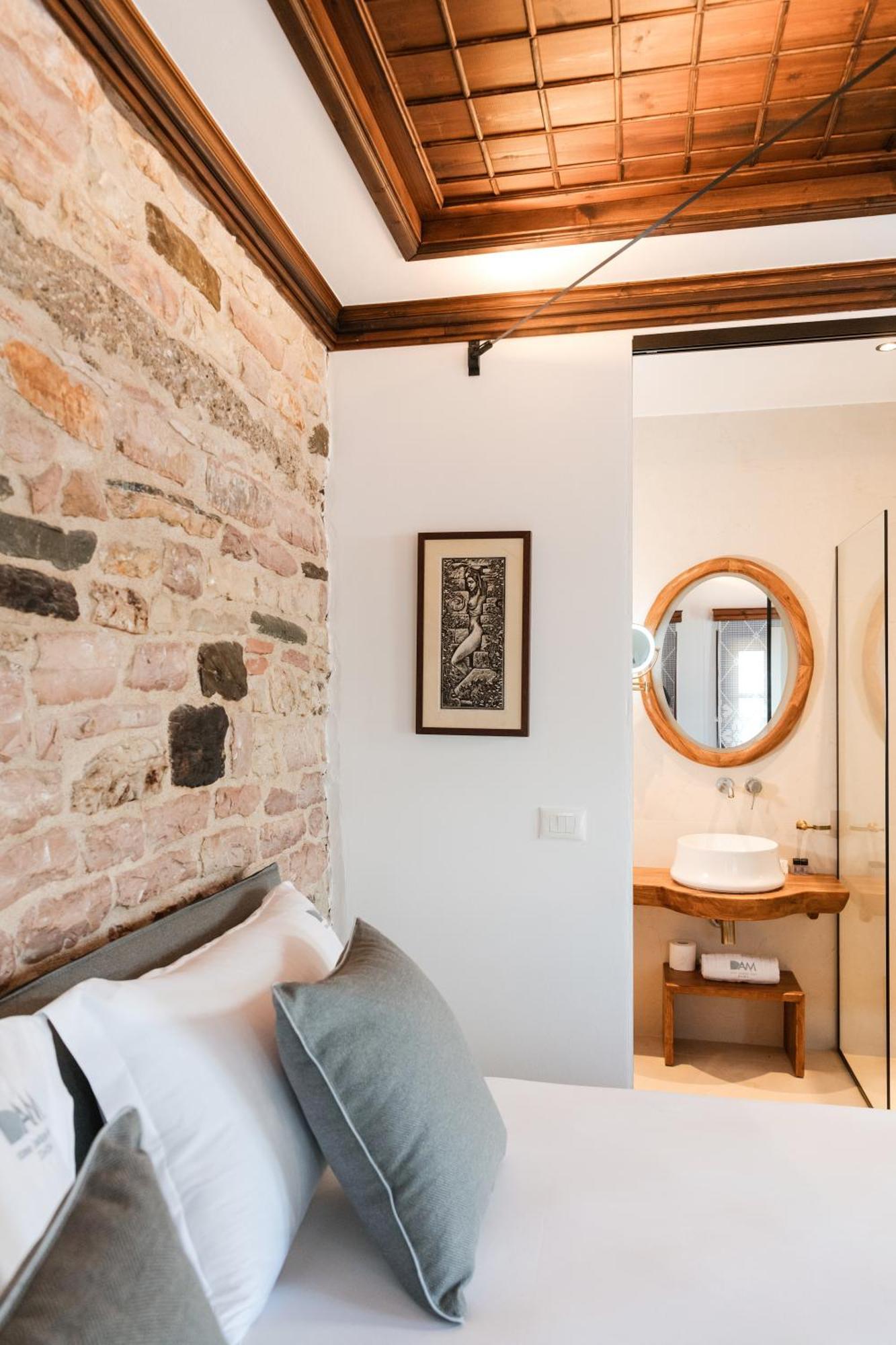Dam Stone Boutique Hotel Gjirokastër Eksteriør billede