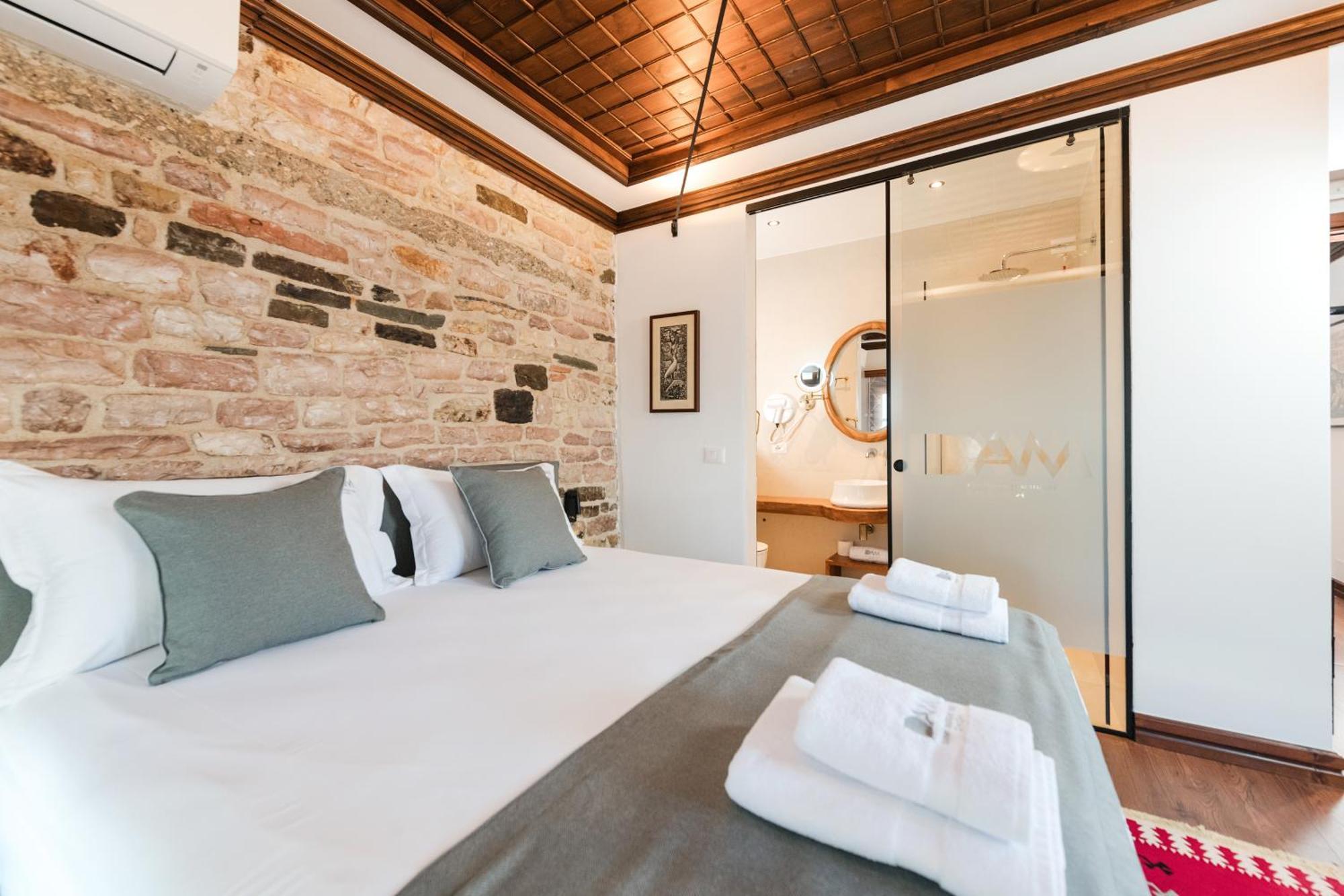 Dam Stone Boutique Hotel Gjirokastër Eksteriør billede